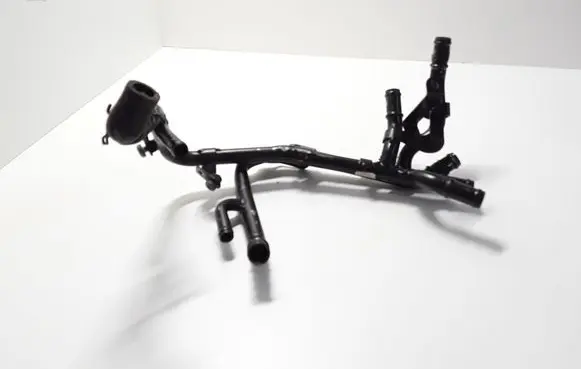 Audi A6 S6 C7 4G Engine coolant pipe/hose 04L122157BQ