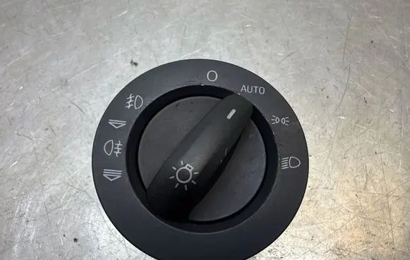 Audi Q7 4L Light switch 4F1941531D