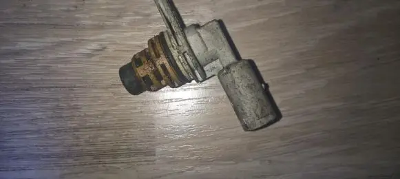 Skoda Fabia Mk1 (6Y) Camshaft position sensor 03d907601