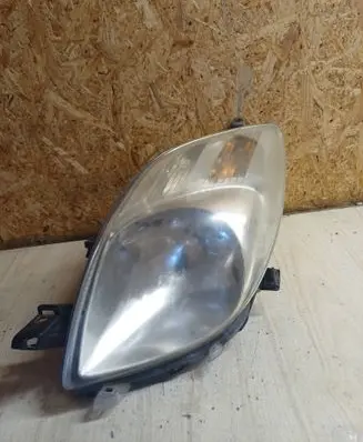 Toyota Yaris Headlight/headlamp 89900737 811500D120