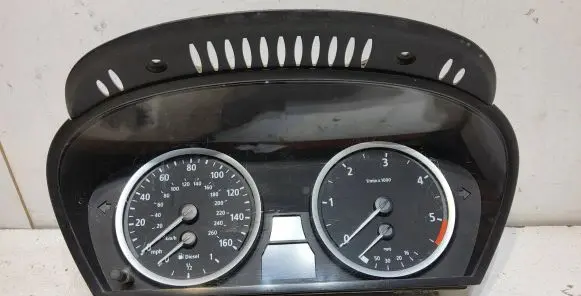 BMW 5 E60 E61 Speedometer (instrument cluster) 6945634 62116945634 110080213