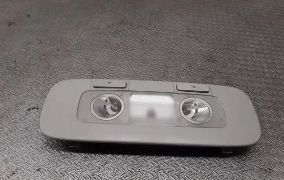 Volkswagen PASSAT CC Front seat light 