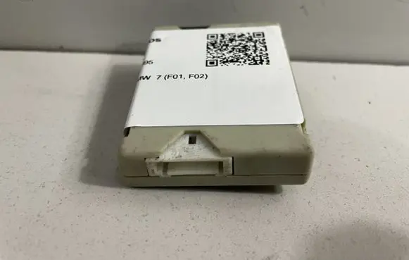 BMW 7 F01 F02 F03 F04 Aerial antenna filter 9261095