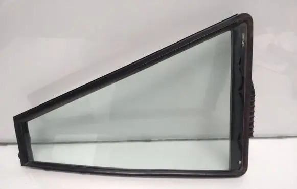 Suzuki Grand Vitara II Rear vent window glass 43R00122 8467565j0