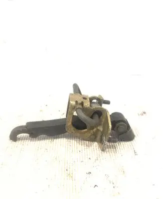 Volvo XC90 Front door check strap stopper