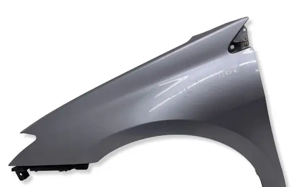 Renault Laguna III Fender 
