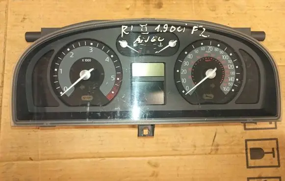 Renault Laguna II Speedometer (instrument cluster) 8200291331