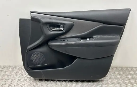 Nissan Murano Z52 Front door card panel trim