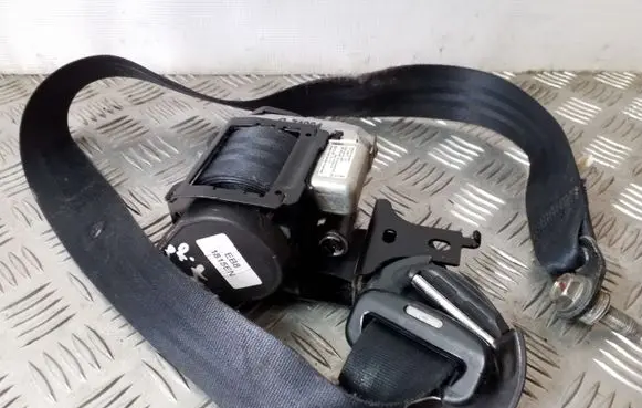 Mitsubishi ASX Front seatbelt