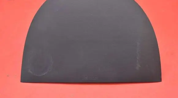 Nissan Micra Passenger airbag