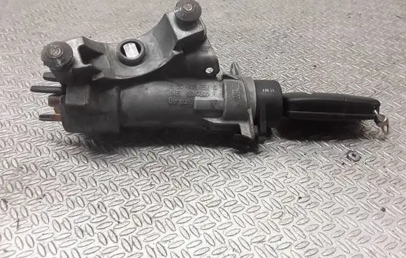 Audi A2 Ignition lock 4B0905851C