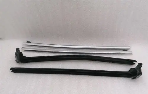Mercedes-Benz E C207 W207 Side car body part A2076701400