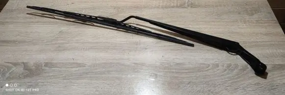 Toyota Corolla Verso AR10 Windshield/front glass wiper blade 1676