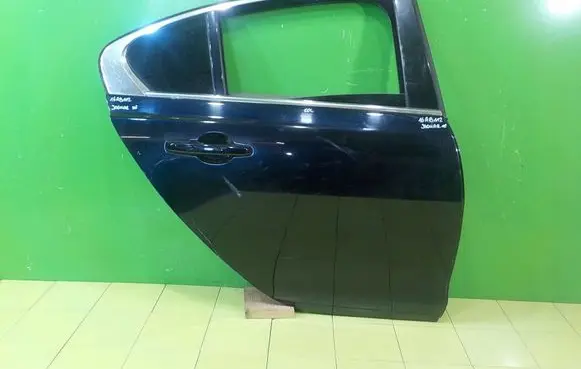 Jaguar XE Rear door PRAWE