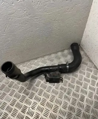 Nissan Qashqai Engine coolant pipe/hose