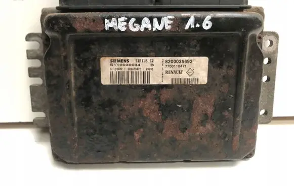 Renault Megane I Engine control unit/module 8200035692