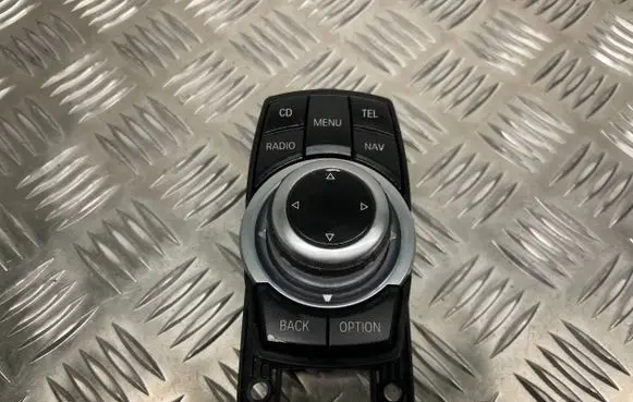 BMW 5 F10 F11 Head unit multimedia control 9253944