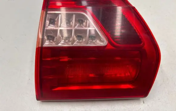 Citroen C5 Tailgate rear/tail lights 9681074280