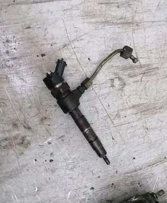 Alfa Romeo 156 Fuel injector