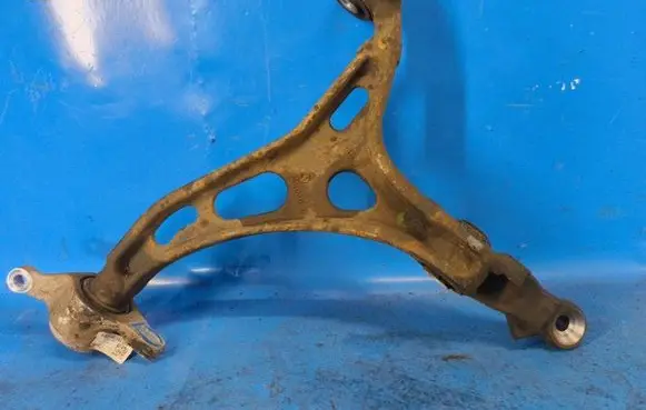 Jeep Grand Cherokee Front lower control arm/wishbone 05168159AB
