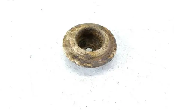 Volkswagen Golf II Front coil spring rubber mount 