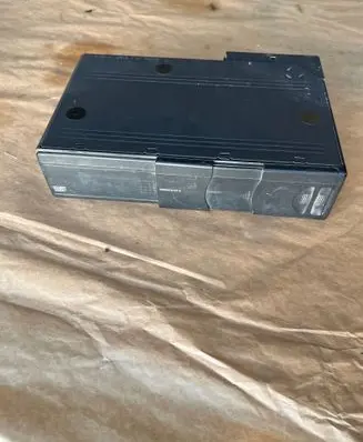BMW 5 E39 CD/DVD changer 65126908948 020150