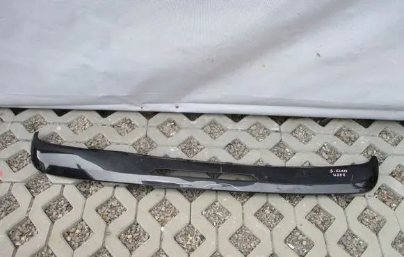 Rear bumper lower part trim