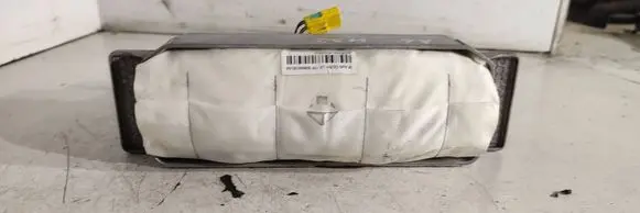 Audi A6 S6 C6 4F Passenger airbag 4F2880204F