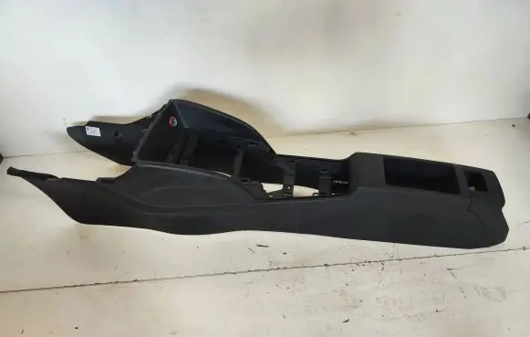 Audi A3 S3 8V Center console 8v1863241j