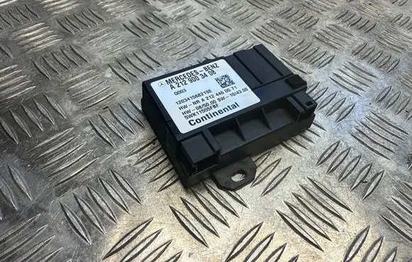 Mercedes-Benz C W204 Fuel injection pump control unit/module A2129003408 5WK11555FBF A2124460071