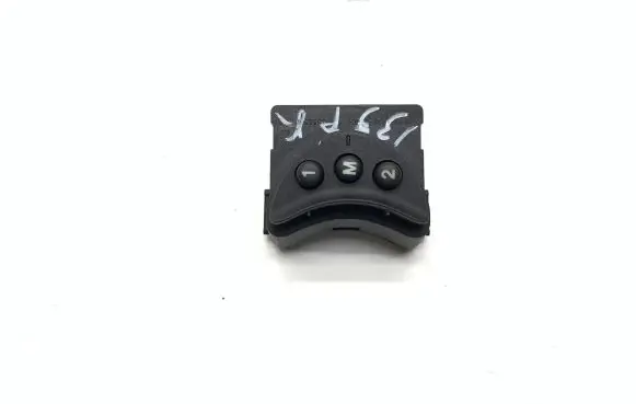 Jaguar XK8 - XKR Seat memory switch 9552570 LJA6345AD
