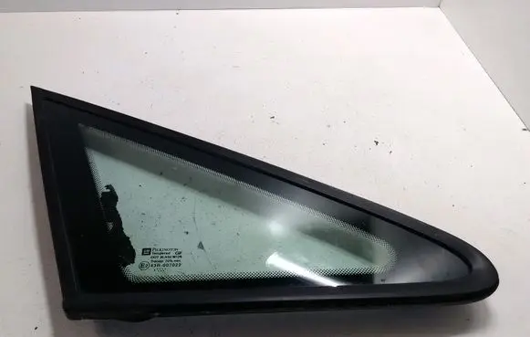 Opel Zafira A Front triangle window/glass 90579338 90579340
