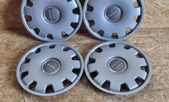 Audi A4 S4 B7 8E 8H R16 wheel hub/cap/trim 4B0601147D