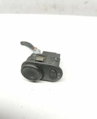 Opel Astra G Wing mirror switch 09226861