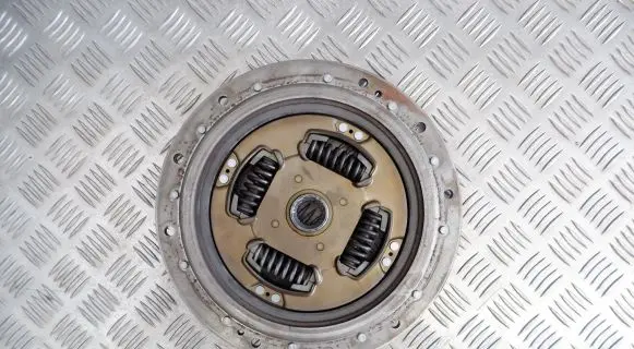 Clutch pressure plate