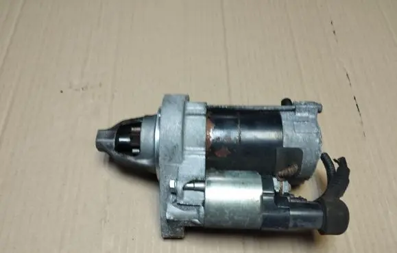 Honda CR-V Starter motor 4280005011