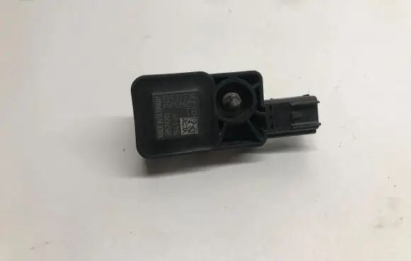 Chevrolet Camaro Airbag deployment crash/impact sensor 38529200 13509729