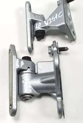Mercedes-Benz R W251 Front door hinge set 