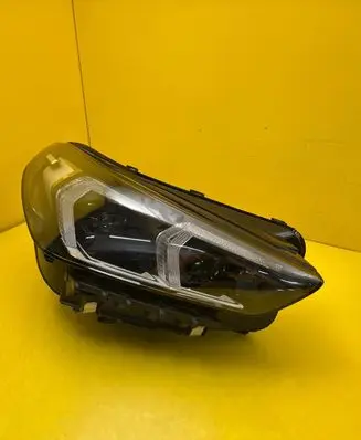 BMW X1 U11 Headlight/headlamp 5A5BD4802