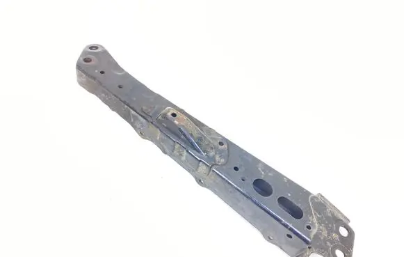 Radiator support slam panel bracket