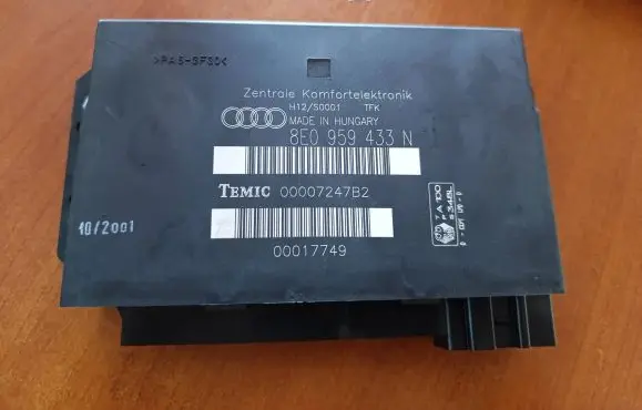 Audi A4 S4 B6 8E 8H Comfort/convenience module 8E0959433N
