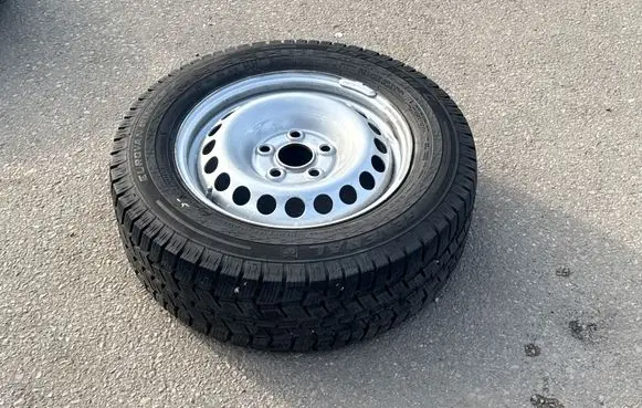 Volkswagen Transporter - Caravelle T5 R16 spare wheel 7H0601027D
