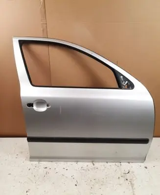 Skoda Octavia Mk2 (1Z) Front door