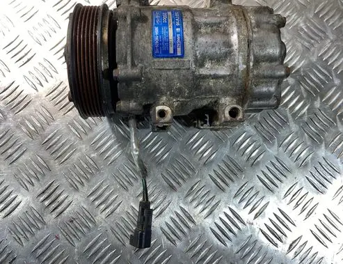 Volvo V50 Air conditioning (A/C) compressor (pump) 3M5H19D629HE