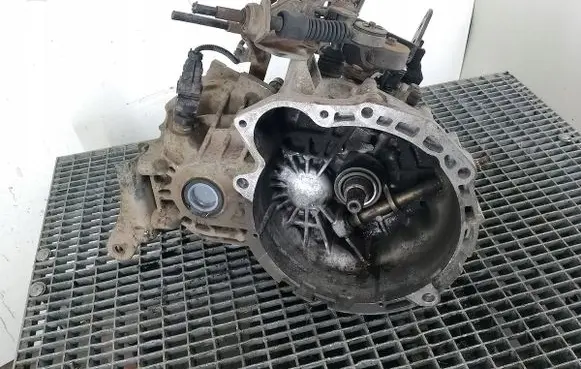 Hyundai Getz Manual 5 speed gearbox H317