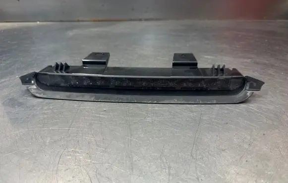 Volvo V50 Third/center stoplight 8620290 28060002
