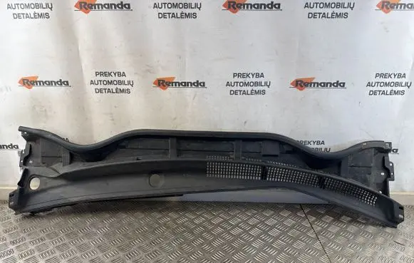 Toyota Auris E180 Wiper trim 5578102350