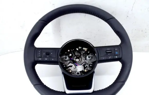 Nissan X-Trail T33 Steering wheel