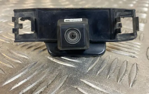 Toyota Corolla Verso AR10 Reversing camera 8679064030 GPKD4302RF 74F01278