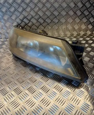 Renault Laguna II Headlight/headlamp 8200163324 89006907